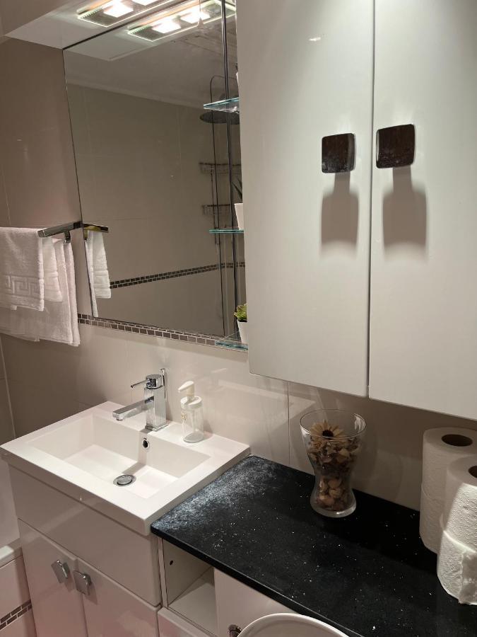 Stunning 1 Bedroom In Stunning Location - Mayfair Area Λονδίνο Εξωτερικό φωτογραφία